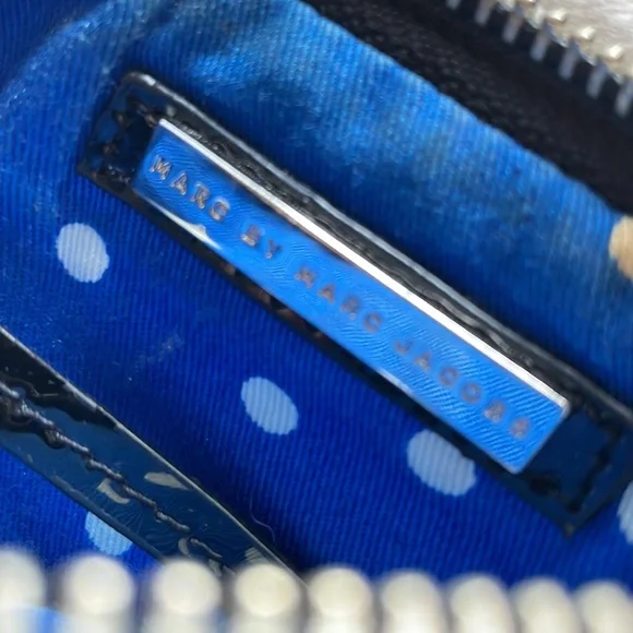 Marc By Marc Jacob’s Black Patent Leather Coin Purse - Picture 3 of 6